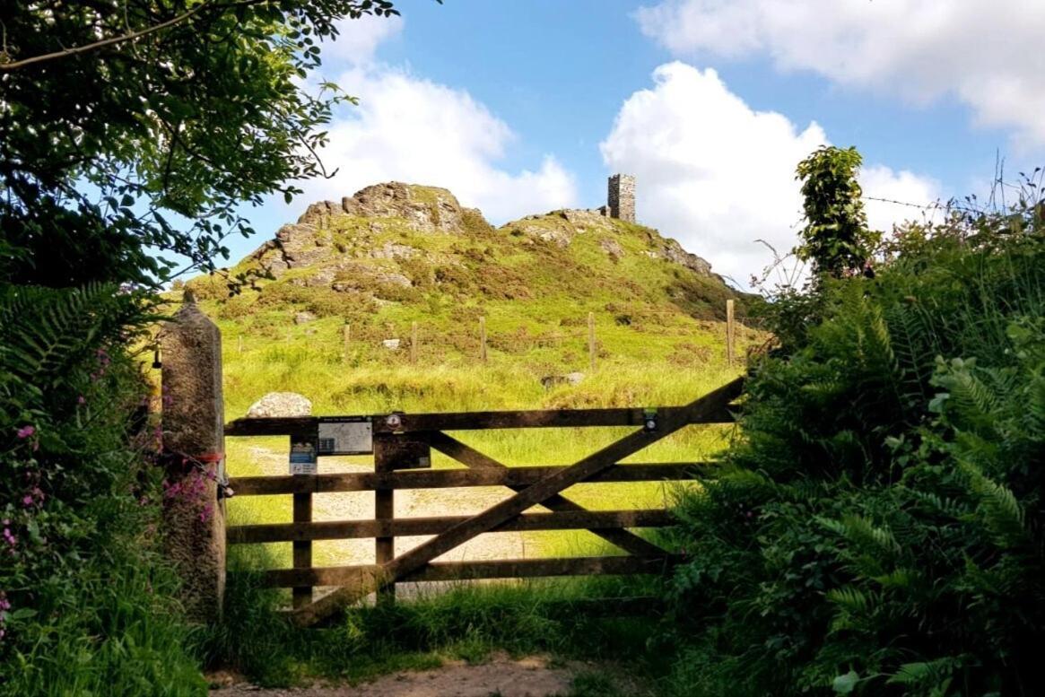 Lobhill Farmhouse Bed And Breakfast And Self Catering Accommodation Okehampton Camera foto